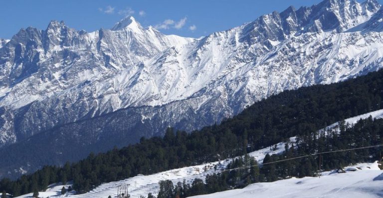 Auli Tourism – Everything You Need to Know Before Selecting Auli Tour Package